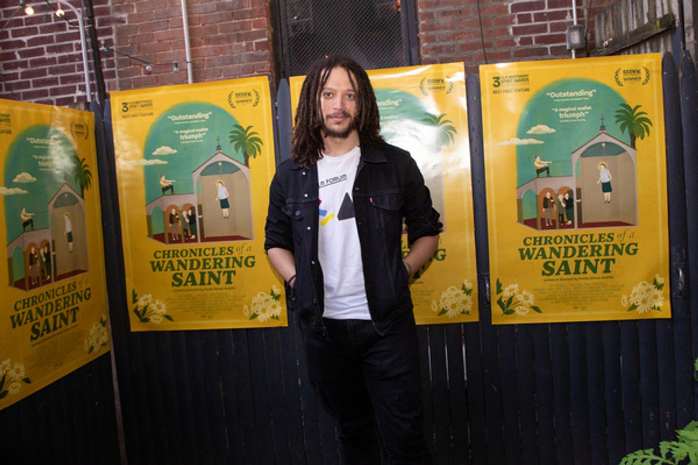 Photos: Three Time Indie Spirit Nominee CHRONICLES OF A WANDERING SAINT Brings Stars Out Under The Stars Photos: Three Time Indie Spirit Nominee CHRONICLES OF A WANDERING SAINT Brings Stars Out Under The Stars Image