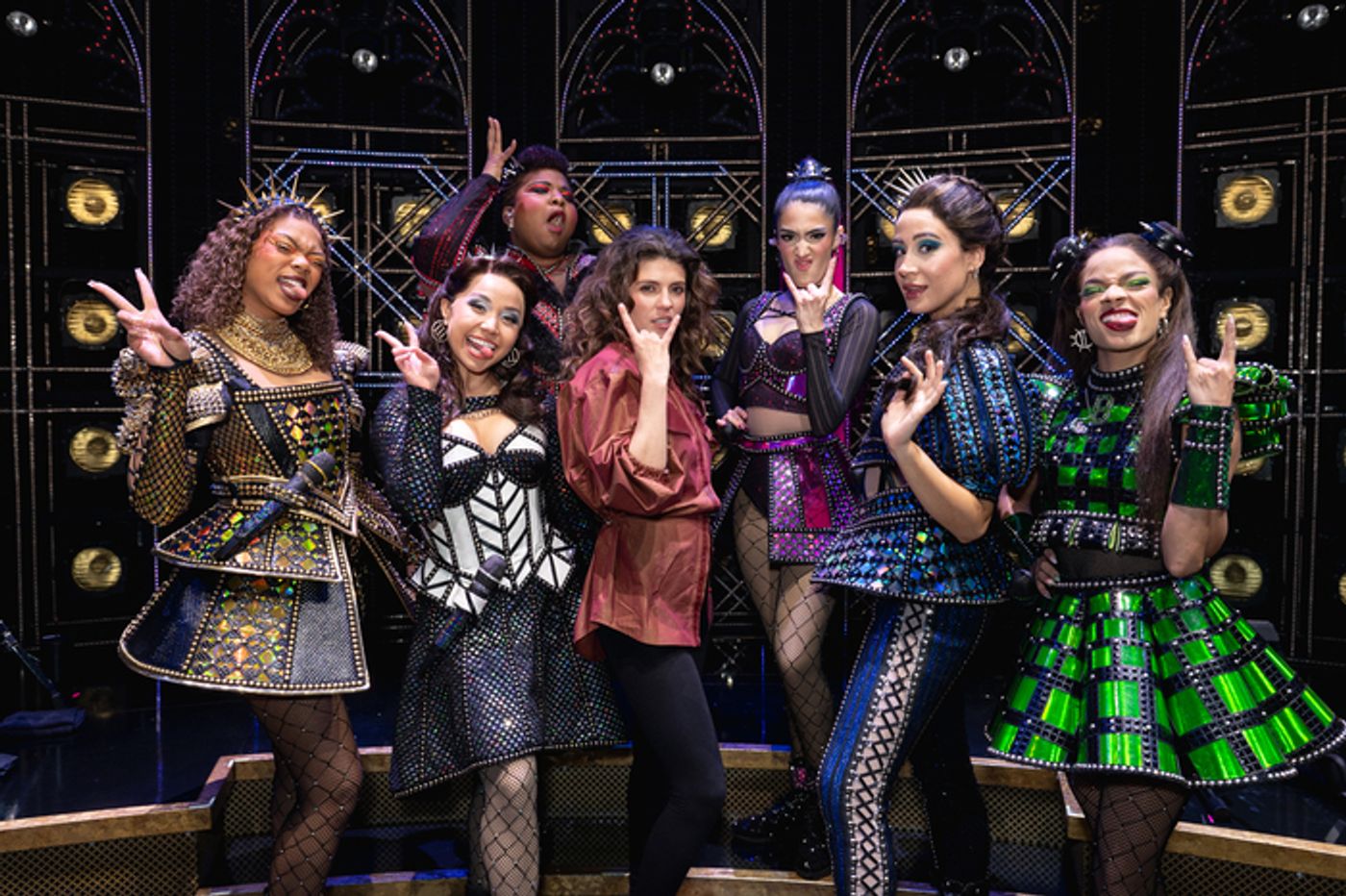 Photos: SIX On Broadway Welcomes MY LADY JANE Star Emily Bader  Image