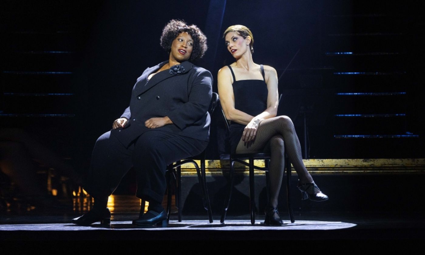 REVIEW: Lucy Maunder Shines As Roxie Hart As Walter Bobbie's Revival Of CHICAGO Receives A New Sydney Season With A Fabulous New Cast  Image