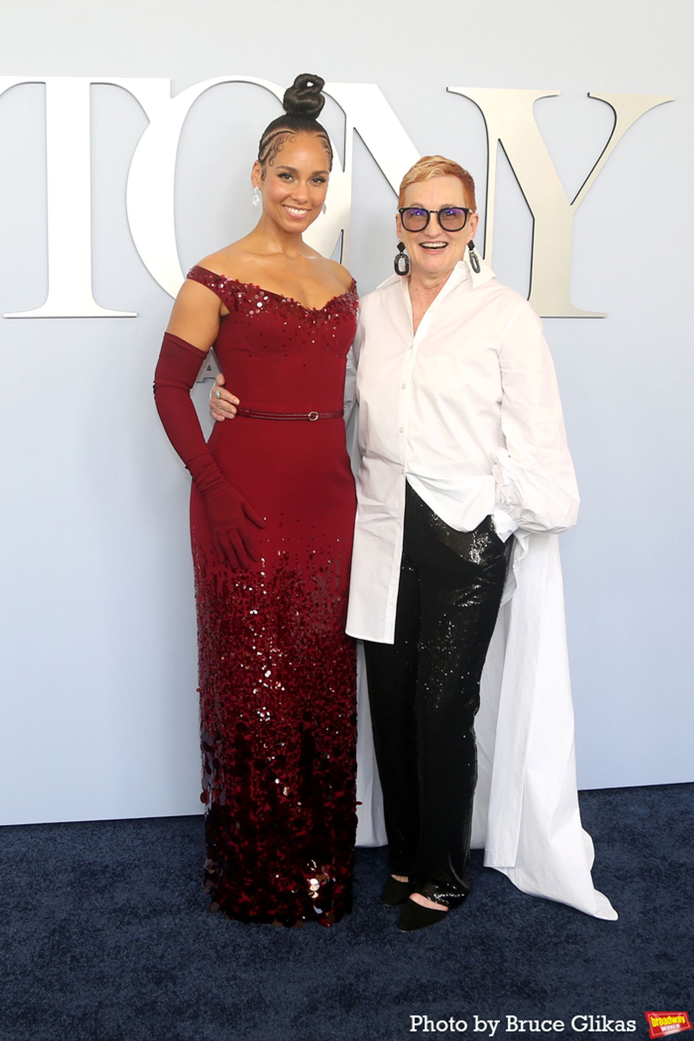Photos: On the Red Carpet at the 2024 Tony Awards  Image