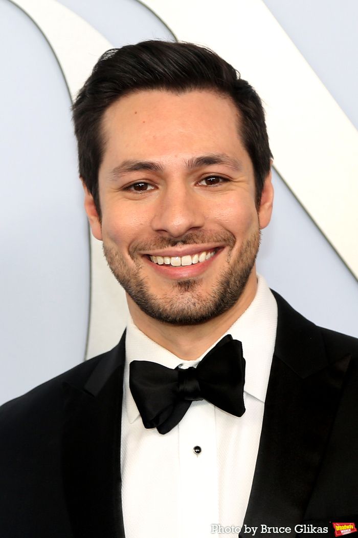 Photos: On the Red Carpet at the 2024 Tony Awards — photo 54 of 415