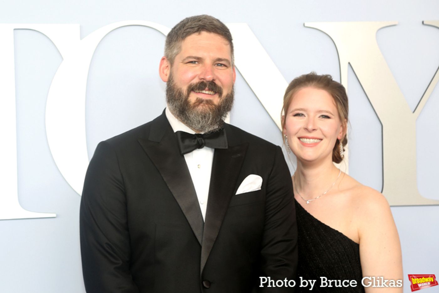 Photos: On the Red Carpet at the 2024 Tony Awards  Image