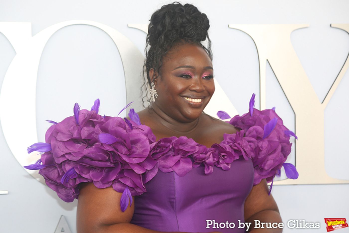 Photos: On the Red Carpet at the 2024 Tony Awards  Image