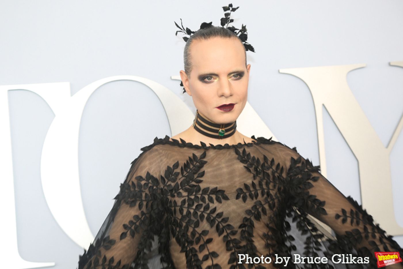 Photos: On the Red Carpet at the 2024 Tony Awards  Image