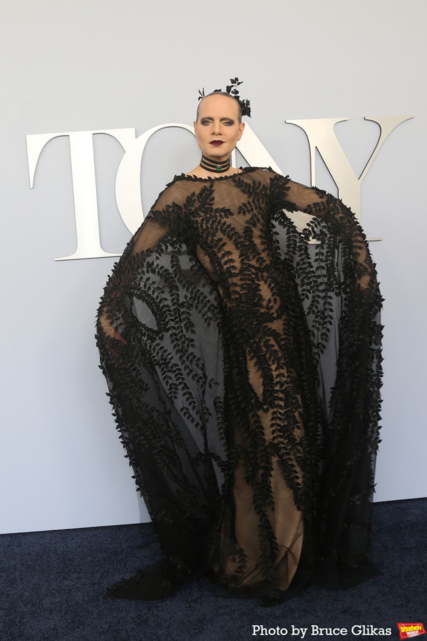 Photos: On the Red Carpet at the 2024 Tony Awards  Image