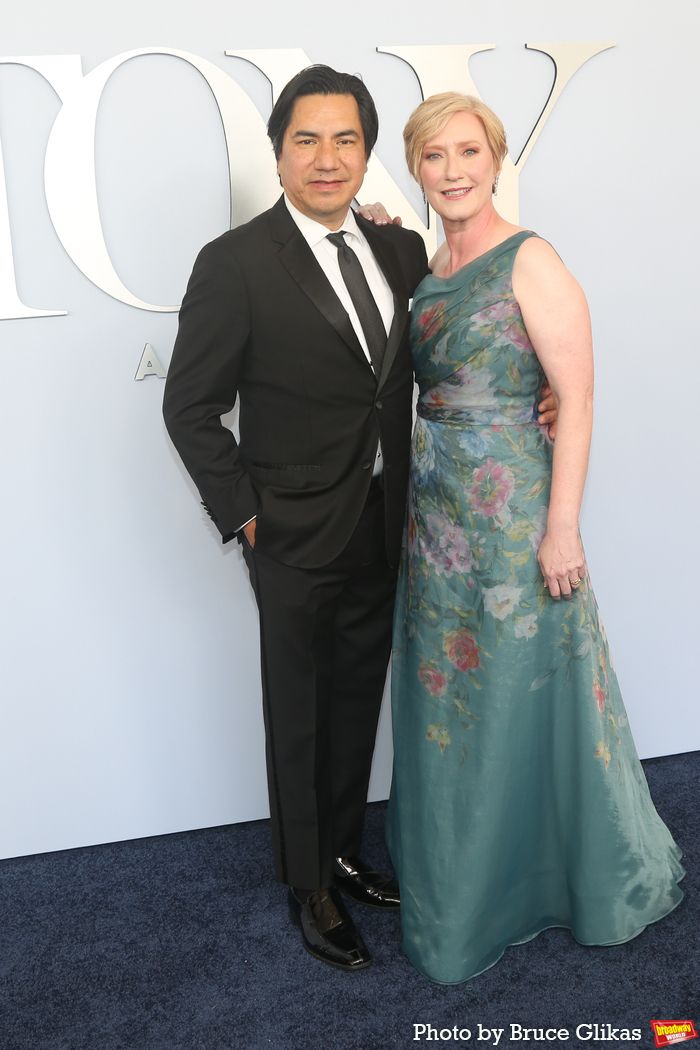 Photos: On the Red Carpet at the 2024 Tony Awards — photo 130 of 415