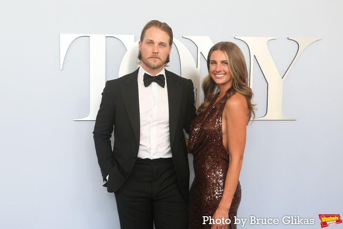 Photos: On the Red Carpet at the 2024 Tony Awards — photo 144 of 415