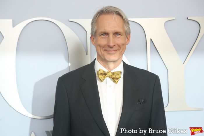 Photos: On the Red Carpet at the 2024 Tony Awards — photo 157 of 415