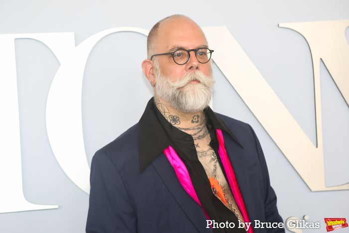 Photos: On the Red Carpet at the 2024 Tony Awards — photo 164 of 415