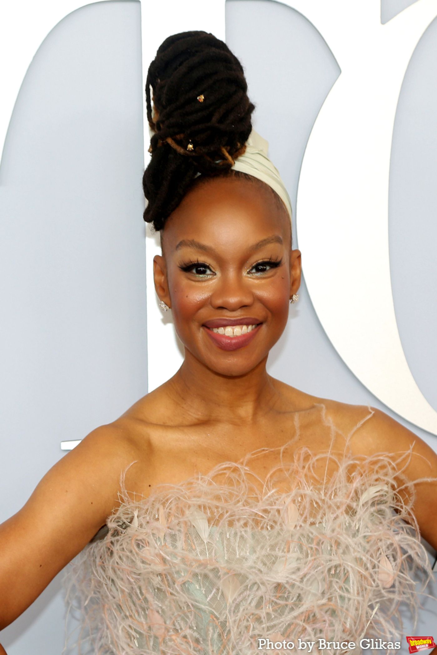 Photos: On the Red Carpet at the 2024 Tony Awards  Image