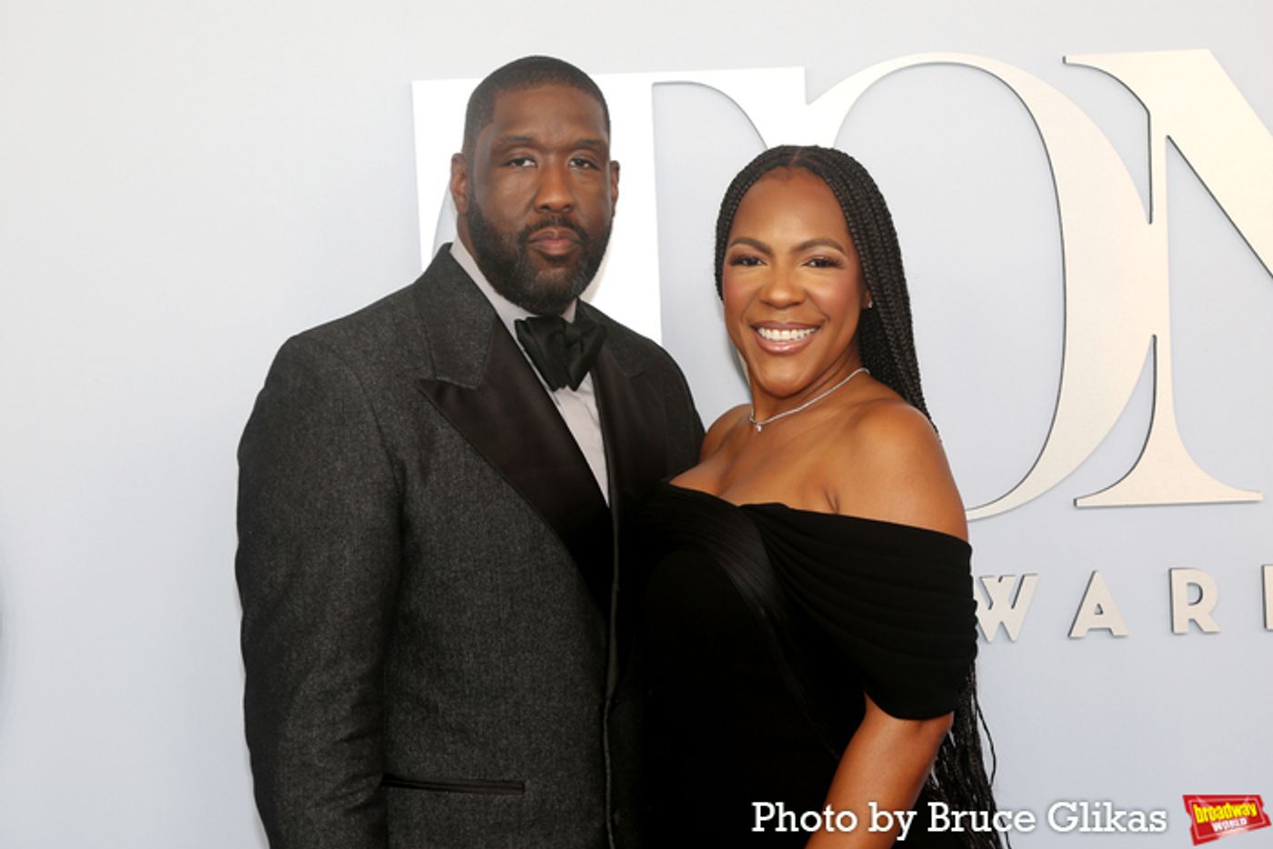 Photos: On the Red Carpet at the 2024 Tony Awards  Image