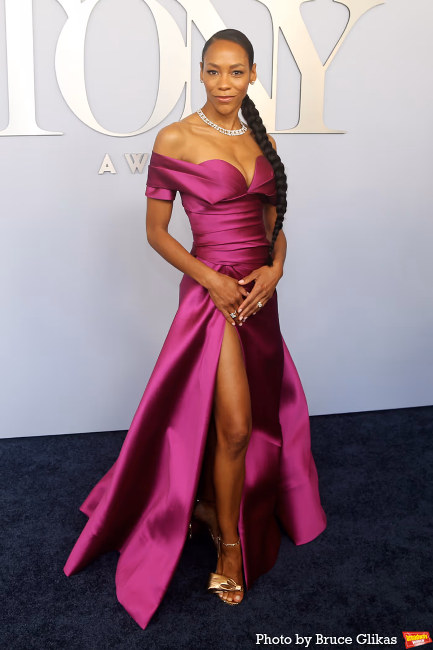 Photos: On the Red Carpet at the 2024 Tony Awards  Image