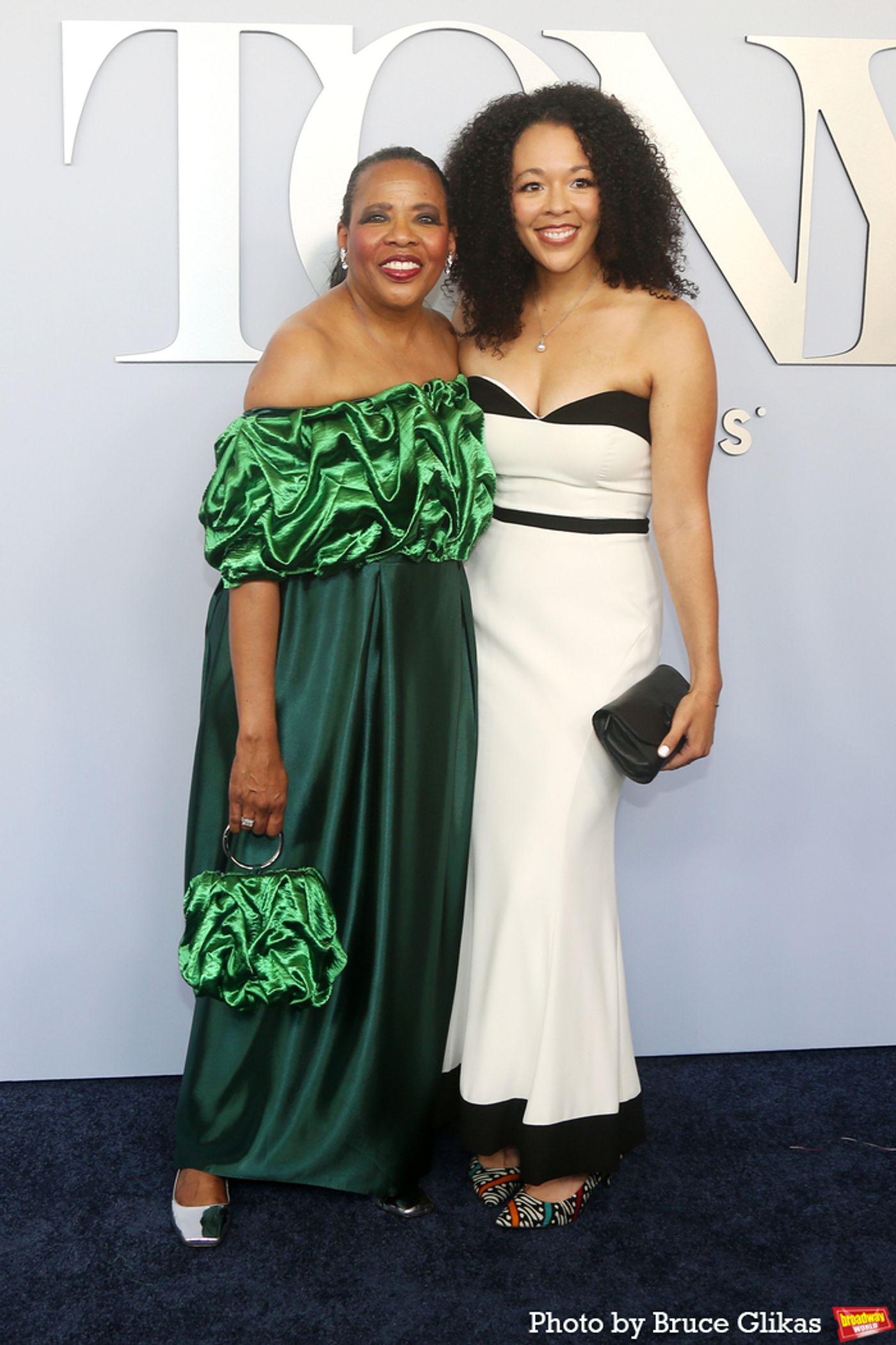 Photos: On the Red Carpet at the 2024 Tony Awards  Image