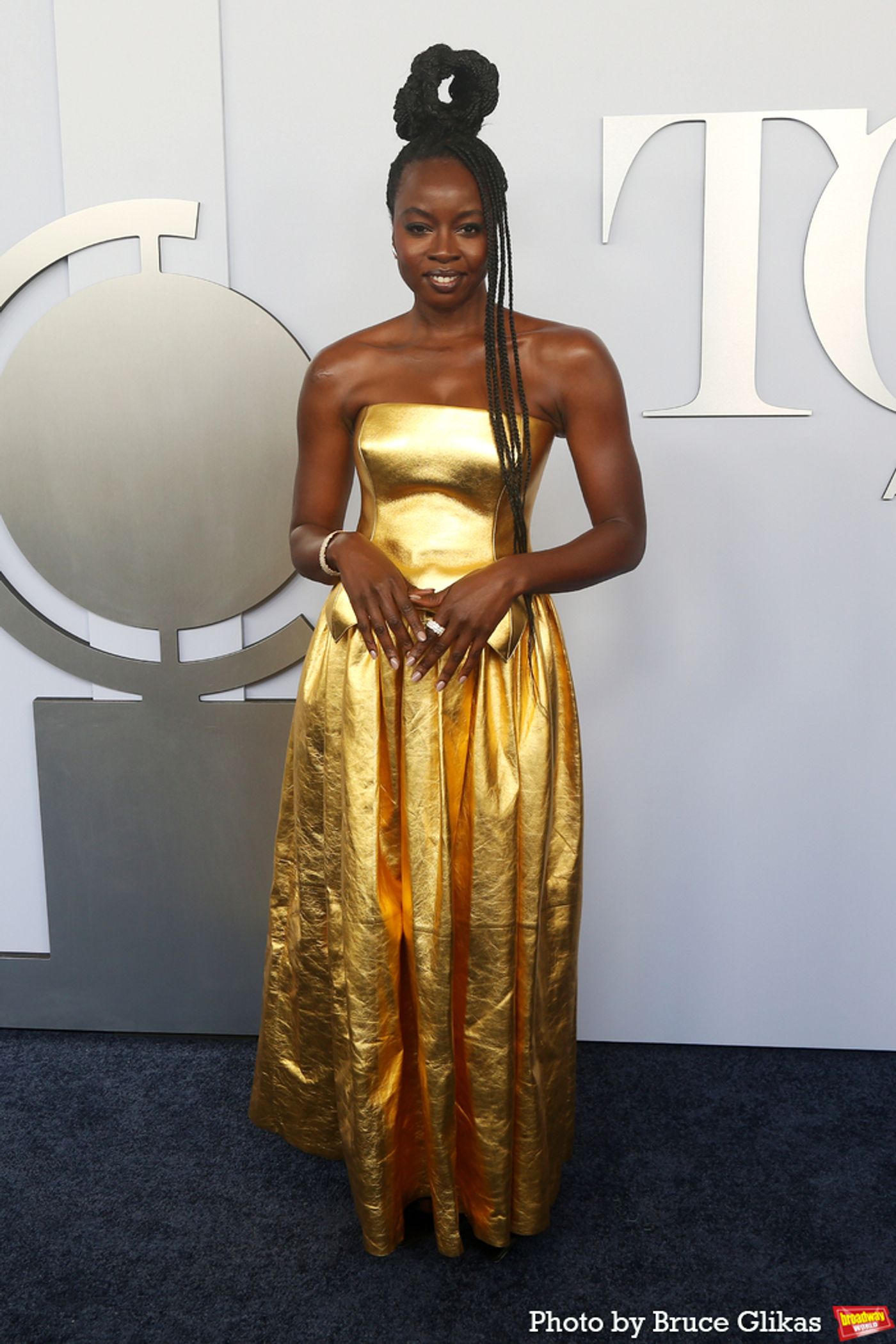Photos: On the Red Carpet at the 2024 Tony Awards  Image