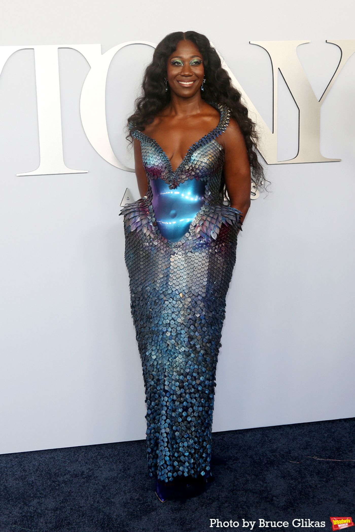 Photos: On the Red Carpet at the 2024 Tony Awards  Image