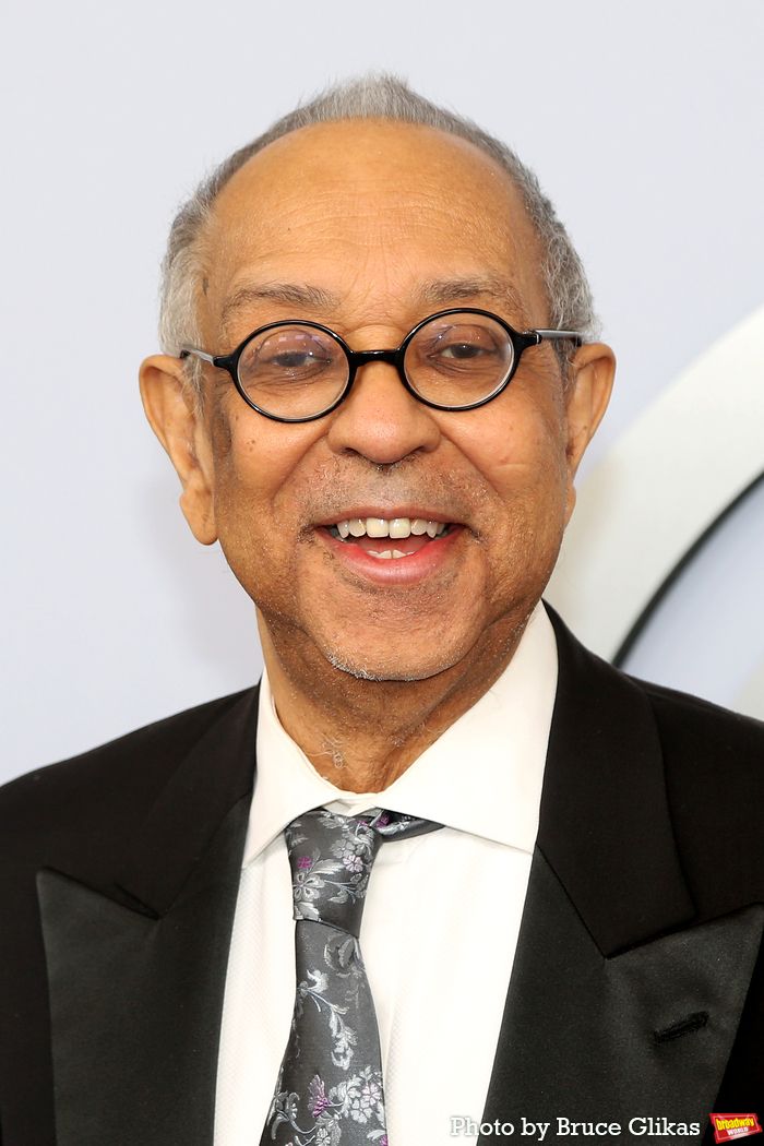 Photos: On the Red Carpet at the 2024 Tony Awards — photo 277 of 415