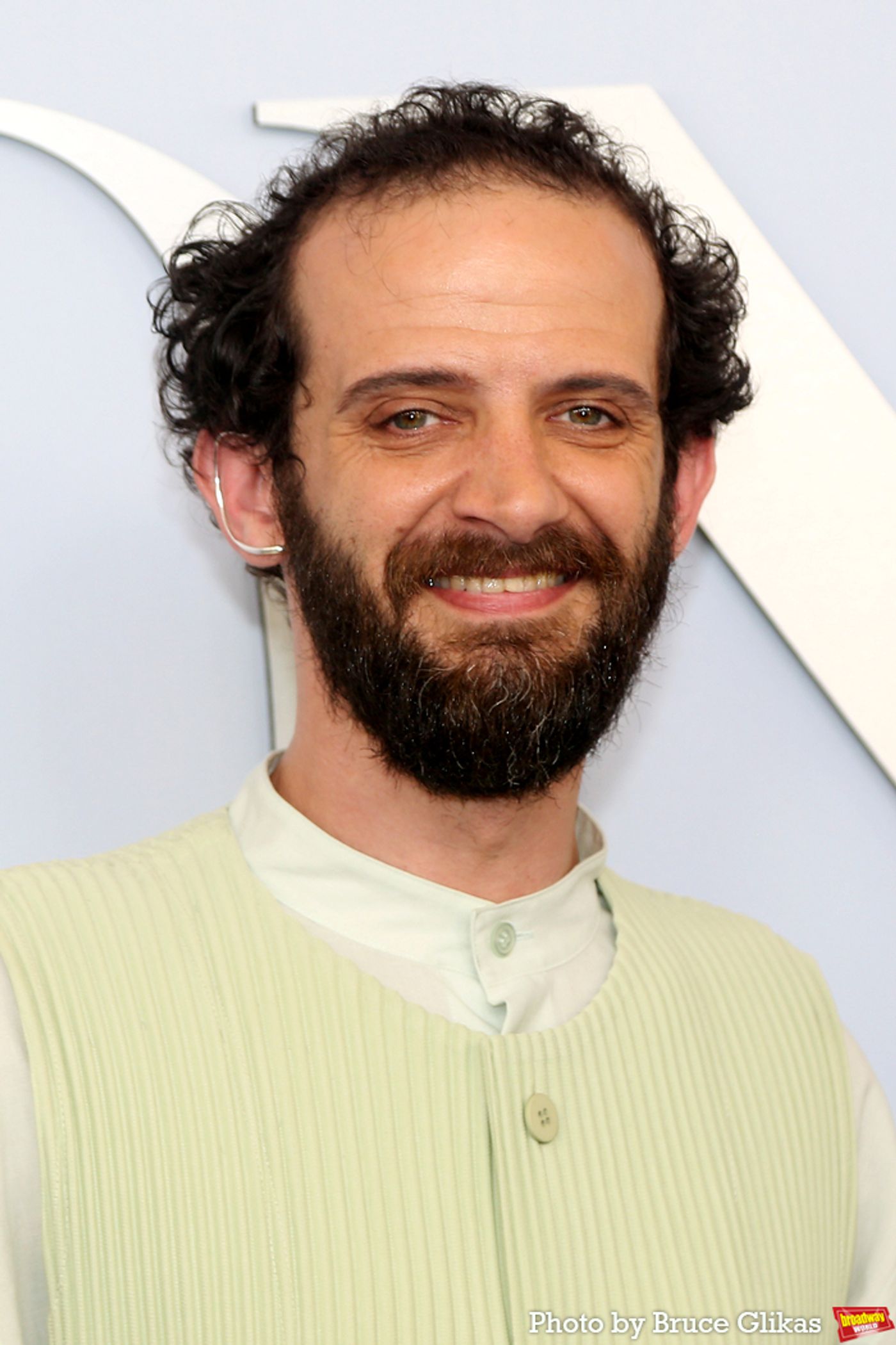 Photos: On the Red Carpet at the 2024 Tony Awards  Image