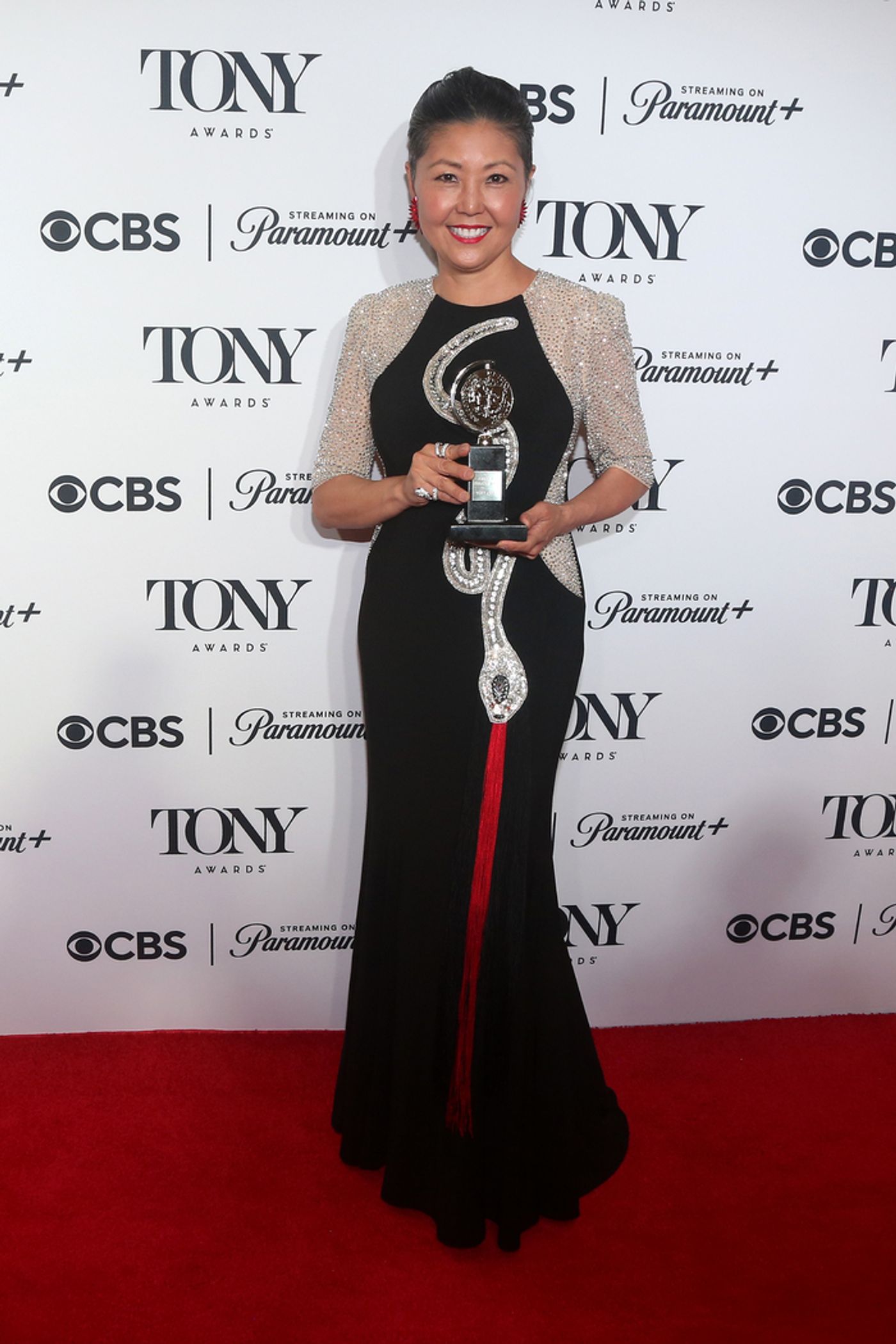 Photos: Backstage with the 2024 Tony Awards Winners  Image