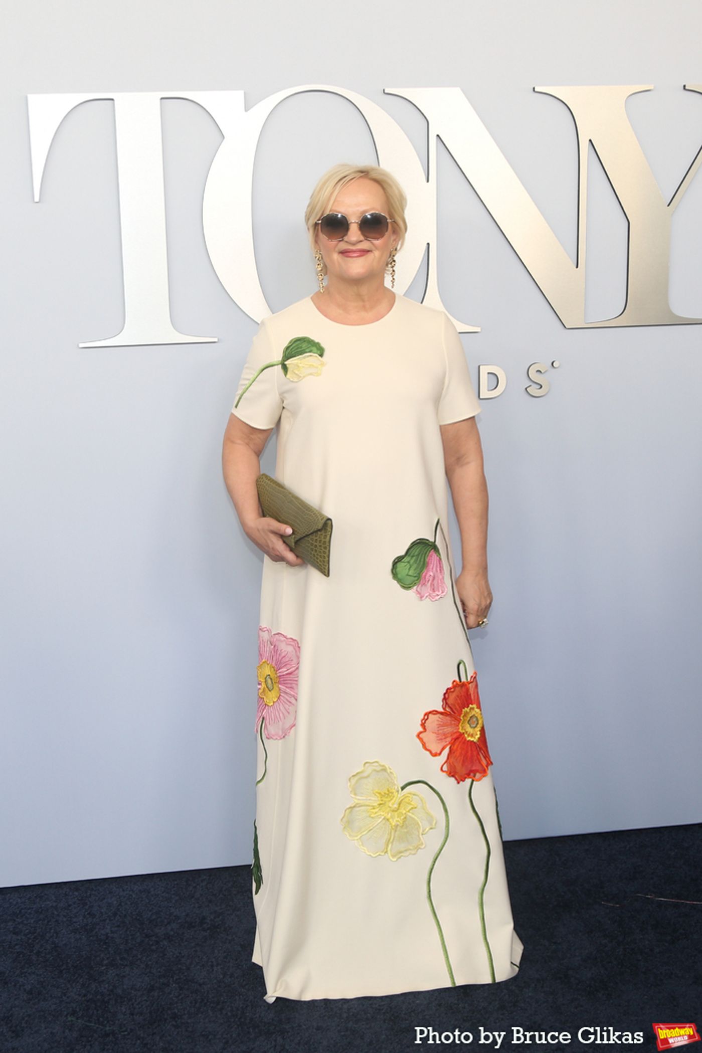 Photos: On the Red Carpet at the 2024 Tony Awards  Image