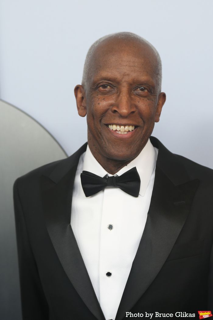 Photos: On the Red Carpet at the 2024 Tony Awards — photo 322 of 415