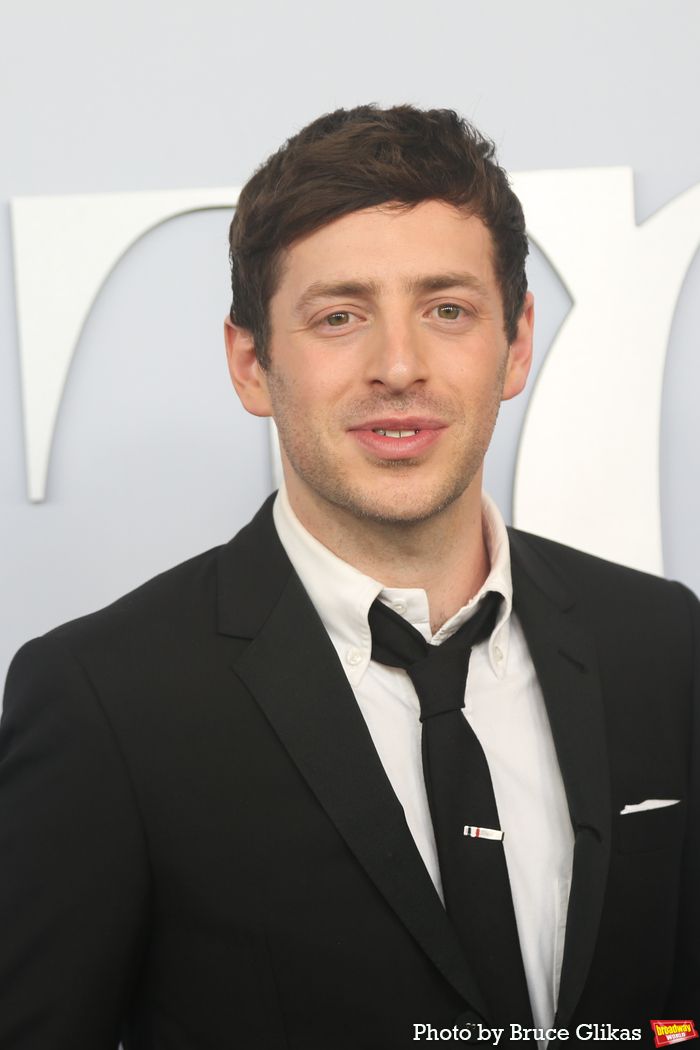 Photos: On the Red Carpet at the 2024 Tony Awards — photo 337 of 415