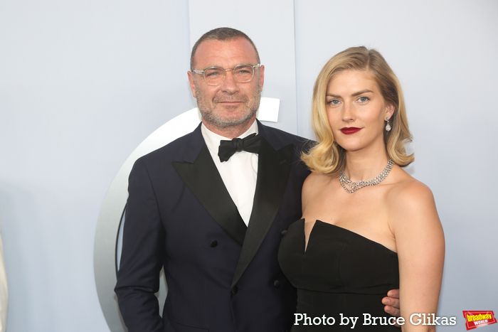 Photos: On the Red Carpet at the 2024 Tony Awards — photo 357 of 415
