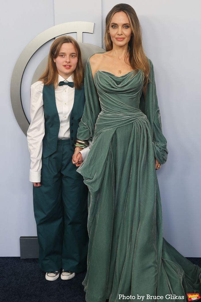 Photos: On the Red Carpet at the 2024 Tony Awards — photo 361 of 415