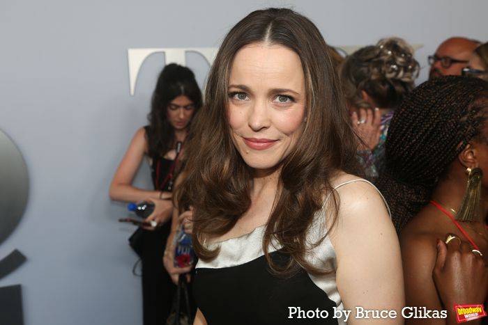 Photos: On the Red Carpet at the 2024 Tony Awards — photo 380 of 415