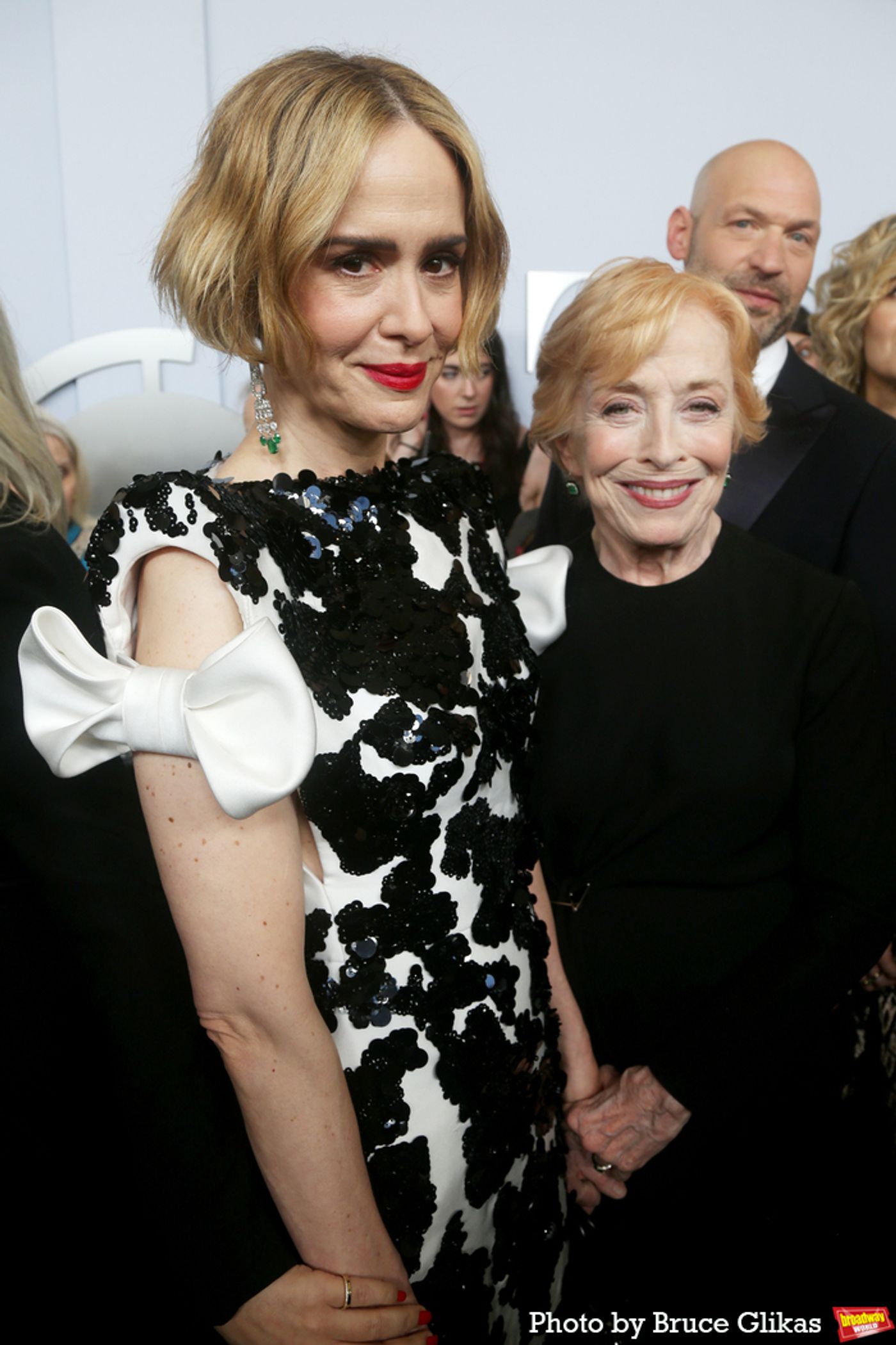 Photos: On the Red Carpet at the 2024 Tony Awards  Image