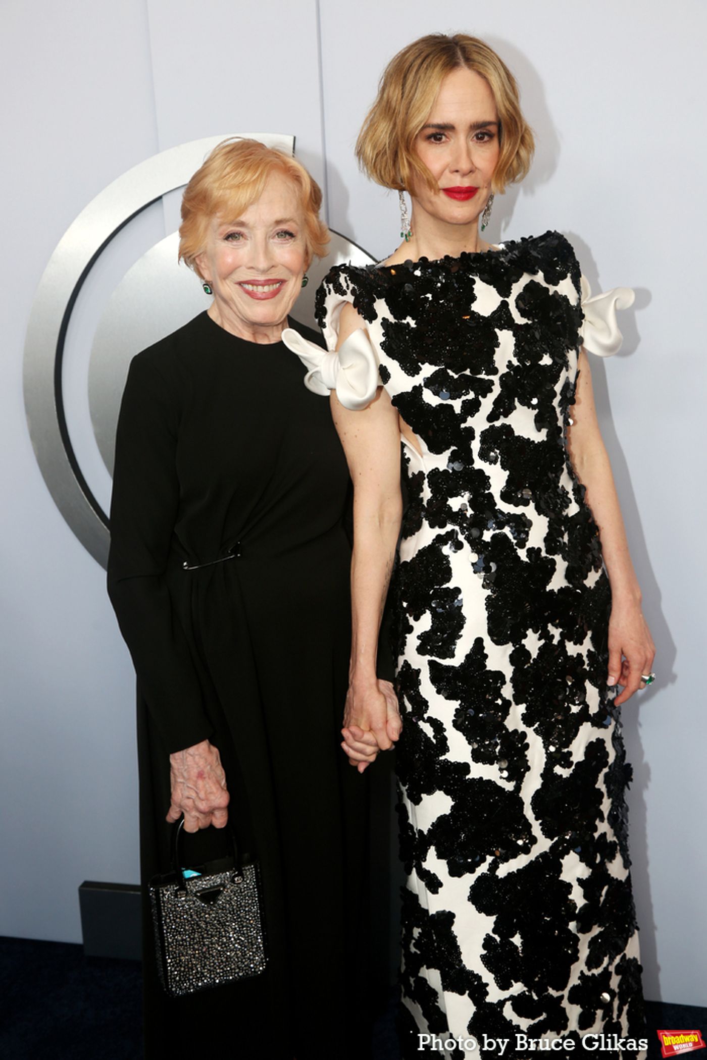 Photos: On the Red Carpet at the 2024 Tony Awards  Image