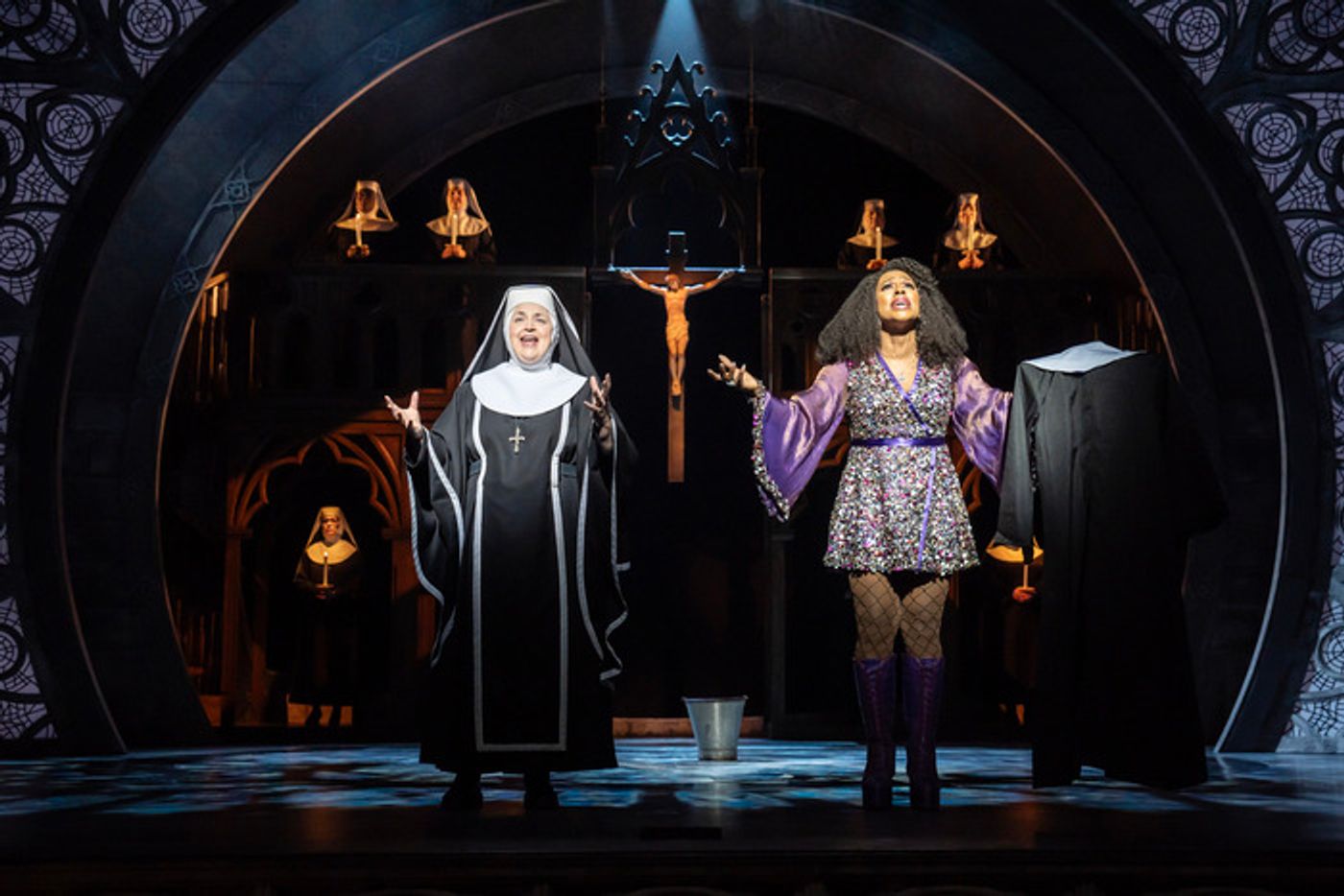 Photos: First Look at Alexandra Burke and Lee Mead in SISTER ACT  Image
