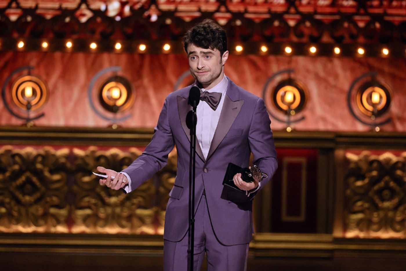 Photos: Inside the 2024 Tony Awards Ceremony  Image