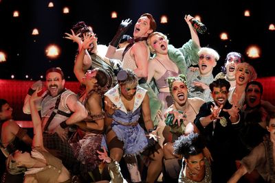 Eddie Redmayne, Gayle Rankin, and the cast of Cabaret at the Kit Kat Club Photo