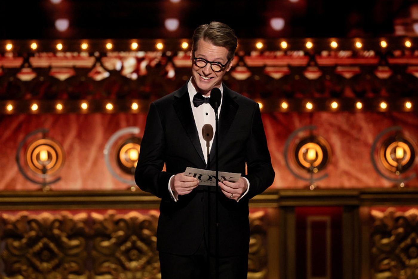 Photos: Inside the 2024 Tony Awards Ceremony  Image