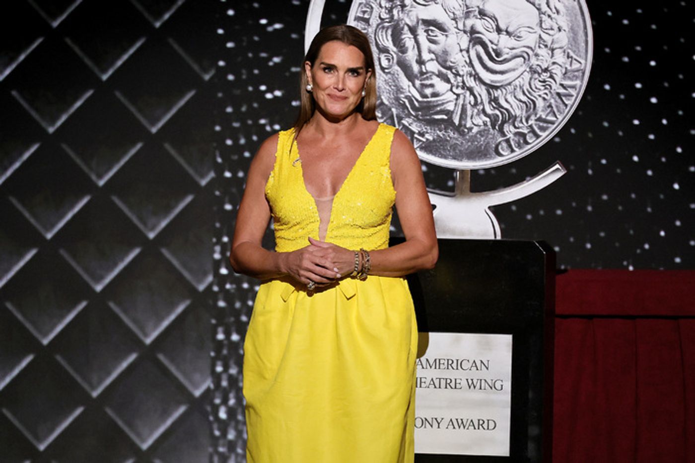 Photos: Inside the 2024 Tony Awards Ceremony  Image