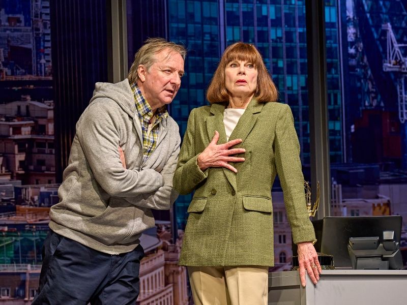 Review: DROP THE DEAD DONKEY: THE REAWAKENING, Richmond Theatre Image