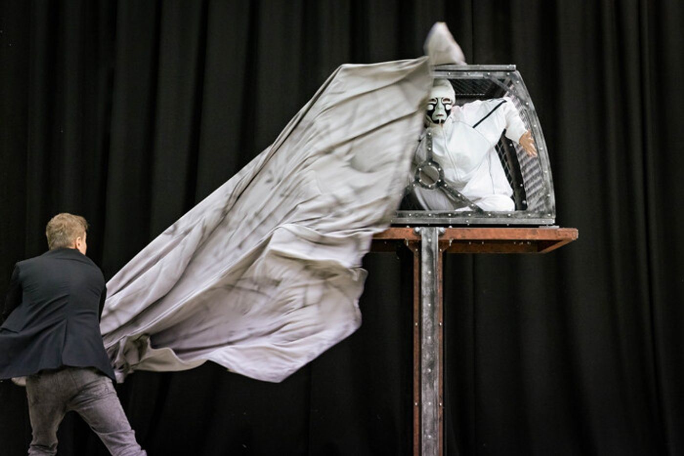 Photos: Inside Rehearsal For PRINCIPLES OF DECEPTION  at Royal and Derngate, Northampton  Image