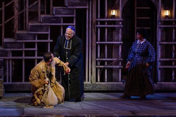 John Riddle, Ken Page, Ceclia Snow Photo