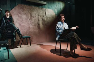 Sarah Steele and Tatiana Maslany  Photo