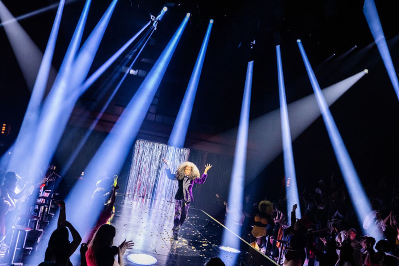Photos: First Look at CATS: THE JELLICLE BALL  Image