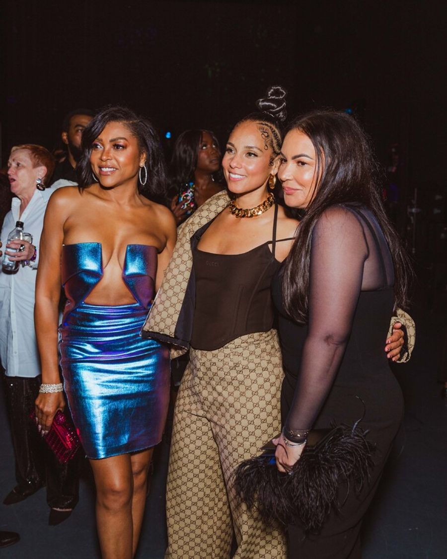Photos: Go Inside HELL'S KITCHEN's Tony Awards After Party Image