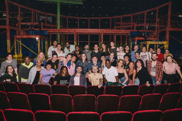 Photos: Tina Fey Visits ILLINOISE on Broadway — photo 6 of 6