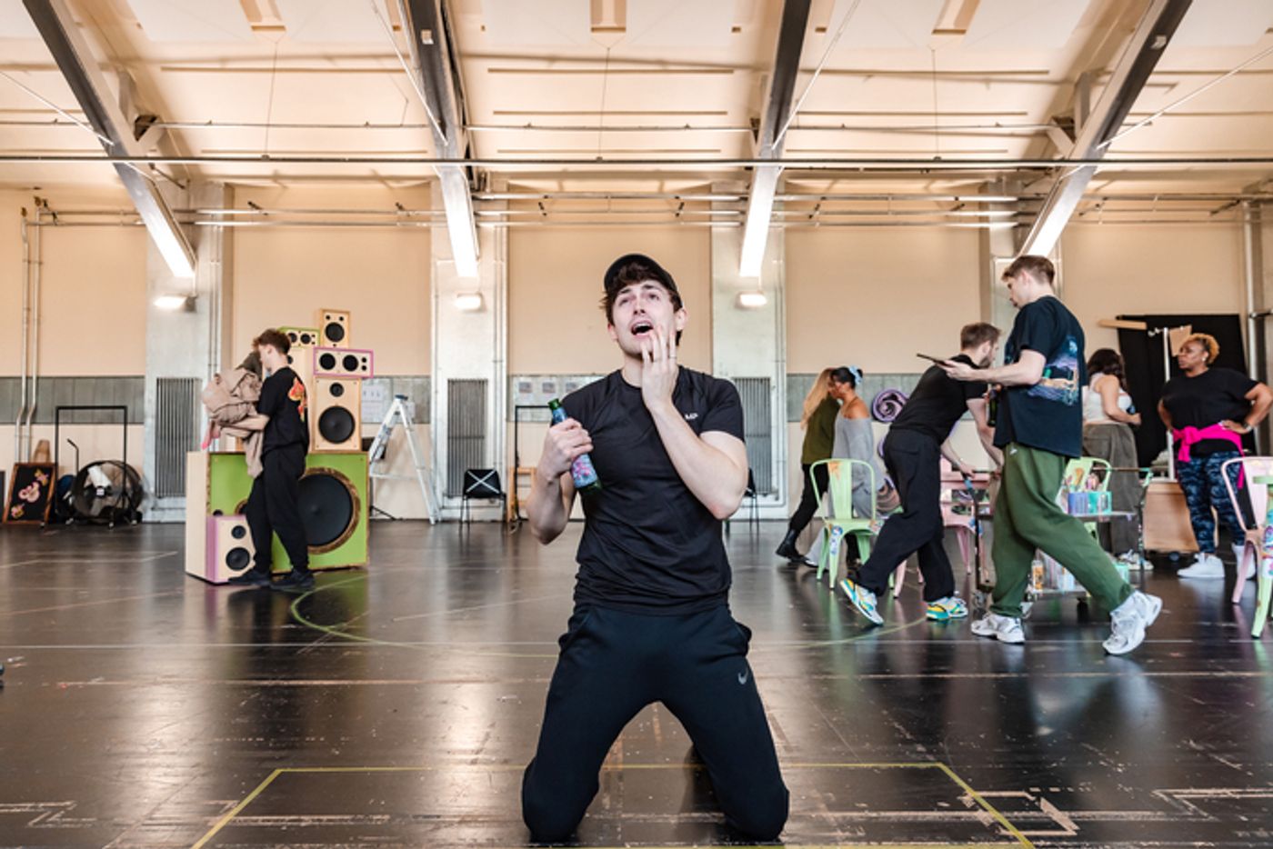Photos: Inside Rehearsal For the UK and Ireland Tour of & JULIET  Image