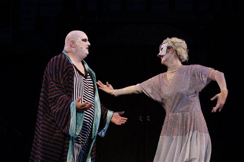 Review: THE ADDAMS FAMILY at The Redondo Beach Performing Arts Center Image