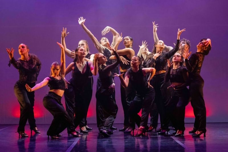 Review: HOLLYWOOD at Theatre on the Bay Is Another LAMTA “Blockbuster”  Image