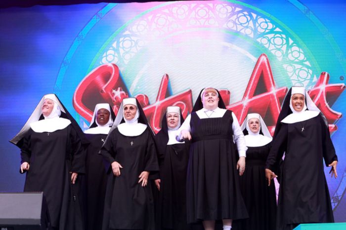 Photos: WICKED, FROZEN, CABARET, and More Perform at Day One of WEST END LIVE Photos: WICKED, FROZEN, CABARET, and More Perform at Day One of WEST END LIVE Image