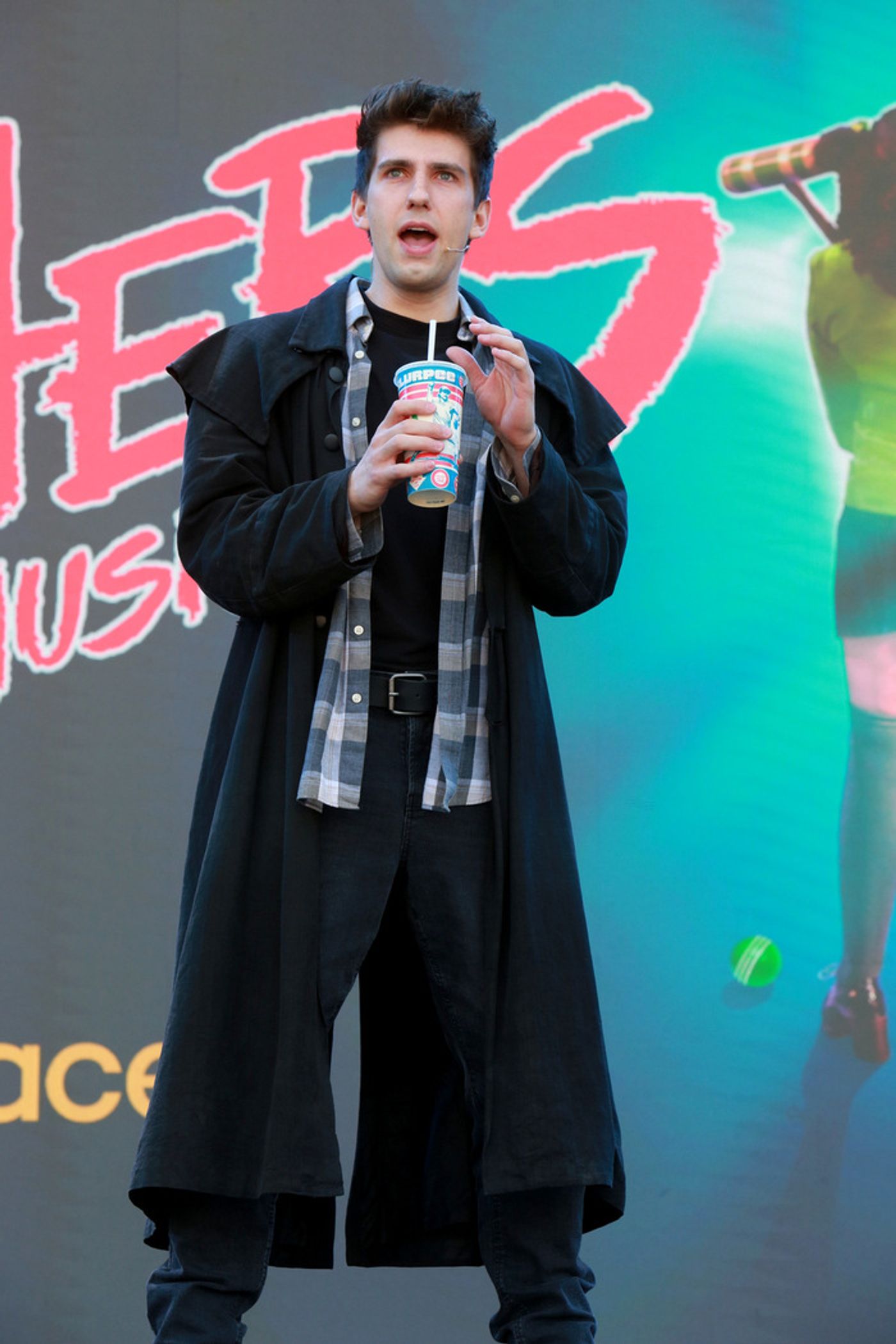 Photos: HADESTOWN, HEATHERS, and More Perform at Day Two of WEST END LIVE  Image