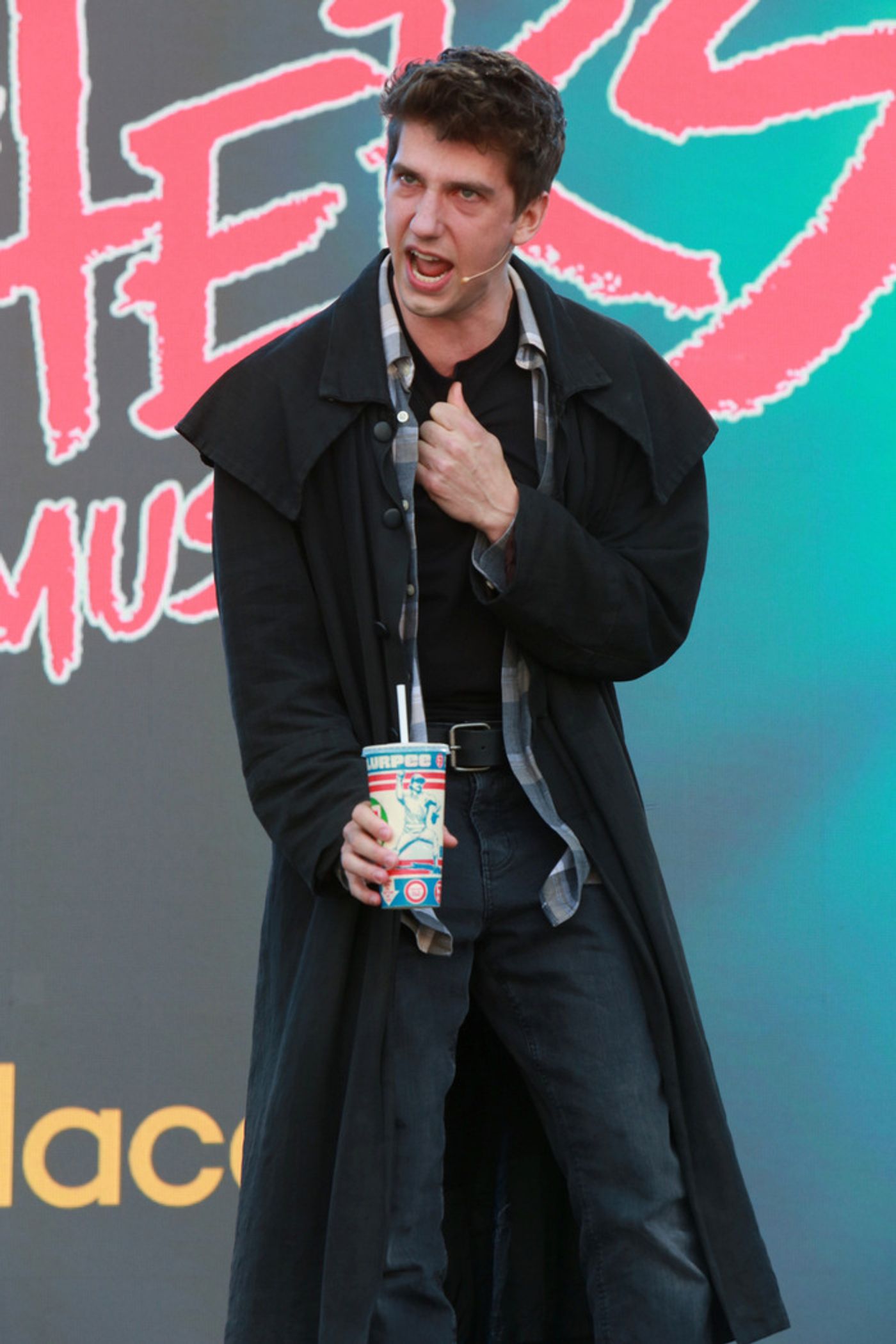 Photos: HADESTOWN, HEATHERS, and More Perform at Day Two of WEST END LIVE  Image