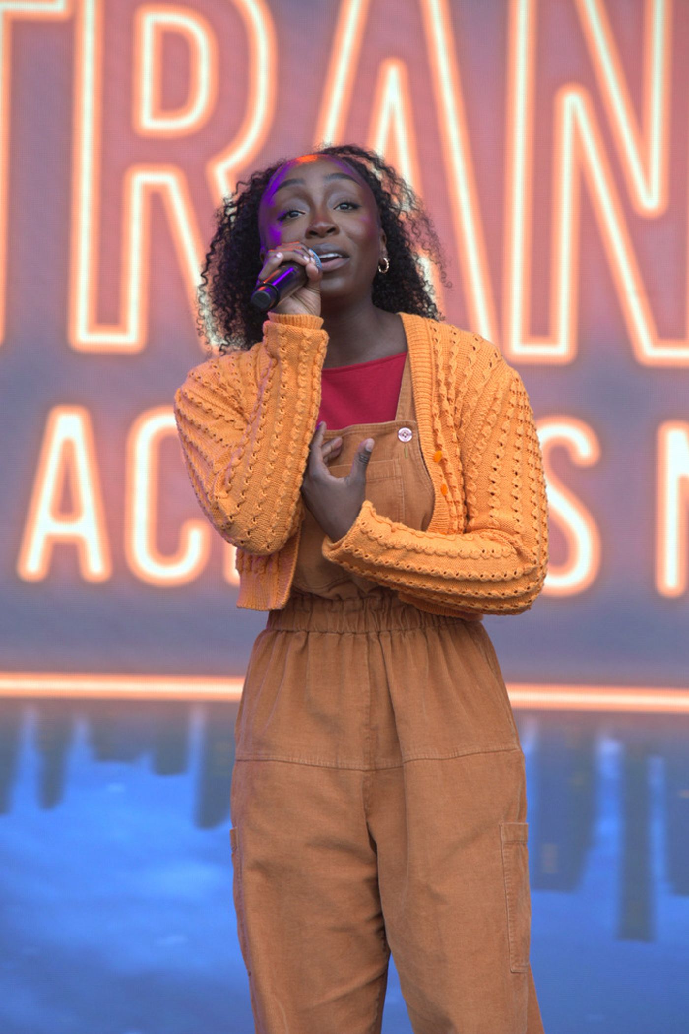 Photos: HADESTOWN, HEATHERS, and More Perform at Day Two of WEST END LIVE  Image