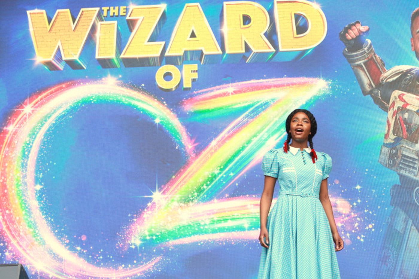 Photos: HADESTOWN, HEATHERS, and More Perform at Day Two of WEST END LIVE  Image